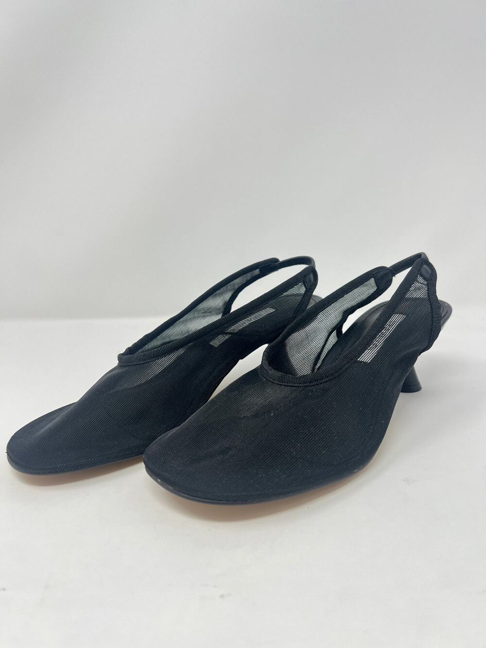Steve Madden Women's 6 Xtra Black Mesh Kitten Heels